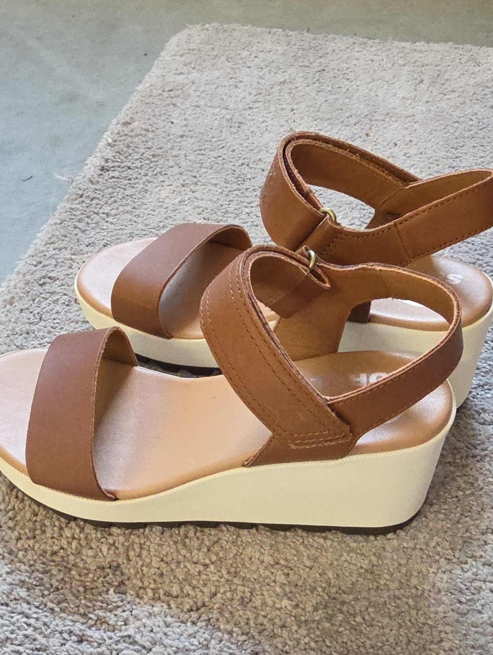 Brand New. Sorel Brown Platform Wedge Sandals with Ankle Strap Size 6.5 Women